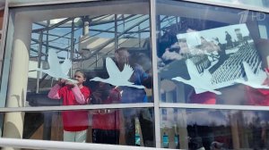 Традиционная акция «Окна Победы» проходит по всей стране.