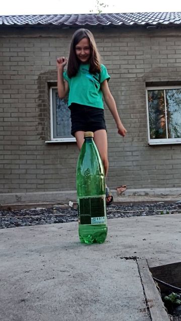 кидаем бутылку смотреть онлайн