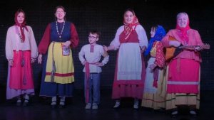 Пять лет на сцене. Юбилей экспериментально-пластического театра «Рука в руке» в Самаре