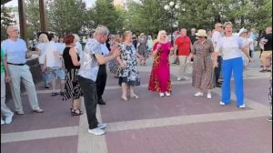 6 мая.Поздравим нашу Юлю!