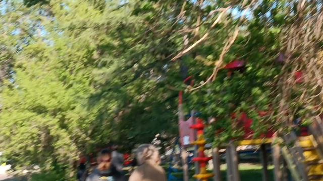 Прогулка по набережной Омки