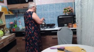 Жизнь пенсионеров.Готовлю по заказу гостя.