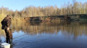 Рыбалка в начале мая. В конце рыбалки трофейного вытащил.