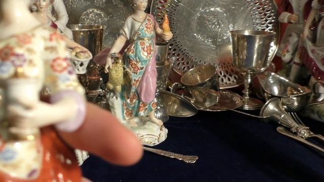 РЕДКИЕ ФАРФОРОВЫЕ СТАТУЭТКИ. В гостях у коллекционера.
