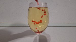 Взаимодействие воды и масла