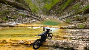 (Часть 1) Плесецкие водопады на Электро питбайке Talaria 5500