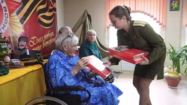 (6.05.2026) В канун 9 мая в Комсомольске ветеранов войны поздравили с наступающим днем победы