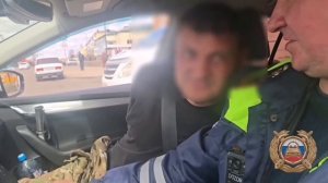 Пьяный водитель заговорил с полицейскими на выдуманном языке в Приангарье. 

«Вскоре запас выдуманны