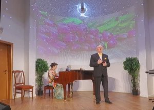 Элегия. (М. Яковлев, А. Дельвиг). Исполняет Сергей Ольховый. За роялем Татьяна Уваркова.