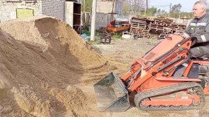 Мини погрузчики МиниП 2-30 колёсный и 3-30 гусеничный