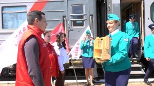 В Севастополь доставили частичку Вечного огня из Москвы