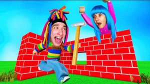 КИТАЙКА И КСЮША СТРОЯТ ДОМ ОТ МОНСТРОВ В ROBLOX!