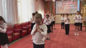 Танец «Не забывайте подвига солдата» Группа №9 «Ягодки»