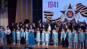Небо над Россией / cлова и музыка Надежды Филатовой