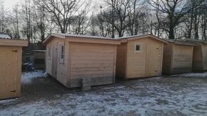 Влог: хожу на производстве,  присматривали себе бытовку и душ и немного новогодней темы)