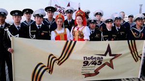 «Никогда не предавали и не подводили Россию»: «Бессмертный полк» прошёл в китайском Даляне