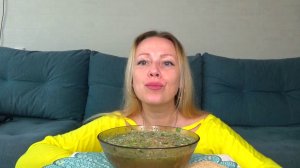 Мукбанг от Яновны жара Окрошка на квасе , отвечаю на вопросы. Еда вкуснота.