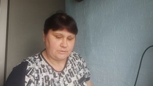 Хорошая бы дочь каждый день бегала навестить старого отца, а эта бегает, но только по магазинам🤔