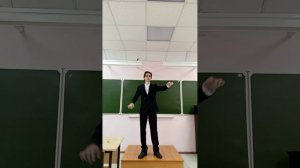 «Шли два друга» дирижирование.mp4