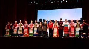 Сводный народный хор. Слова и музыка В.Гришко «Казачья сотня».