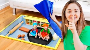 Оливер играет в Кафе и Другие любимые Истории