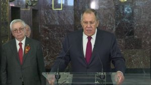 Выступление С.Лаврова в ходе церемонии возложения венков к мемориальным доскам в здании МИД