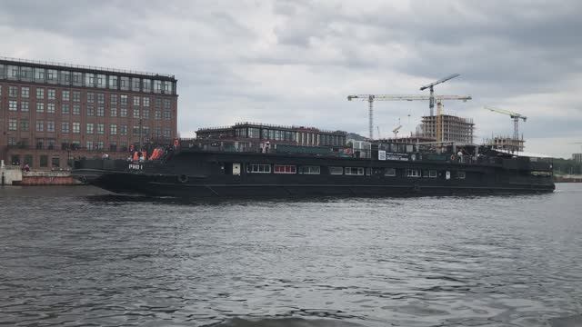 т/х РИО-1 и новые кварталы севера Москвы
