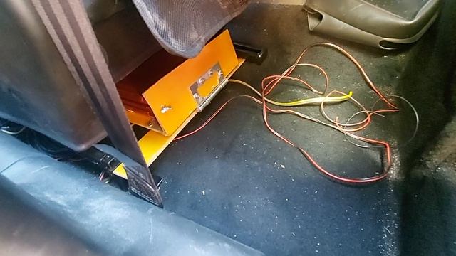 Доработки Niva Travel 1.8 Установка стелс сабвуфера Gryphon Pro 10 V.3 SE