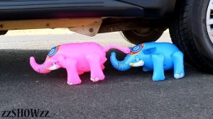 Aplastando Cosas Crujientes y Suaves! Lápices de Colores VS Rueda de Coche