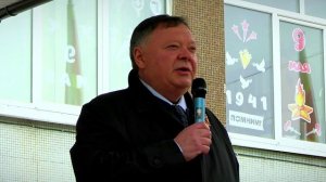 В школе №4 Твери прошла торжественная линейка ко Дню Победы