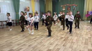 Утренник, посвященный празднованию Дня Победы (группа 6)
