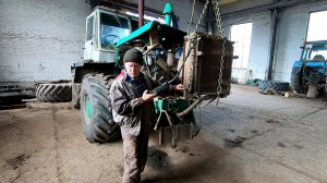 Анатолич заехал на ремонт., скорее всего без сварщика не обойтись!