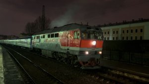 Тепловоз ТЭП70-0262 с «Поездом Победы» на Витебском вокзале, 2022 год