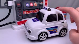 Яркие мультики для детей смотреть! Игровой набор «Заправочная станция и Полицейский автомобиль»