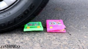 Aplastando Cosas Crujientes y Suaves con la Rueda de un Coche_part1_2