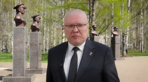 Губернатор Кировской области поздравляет жителей региона с Днём Победы
