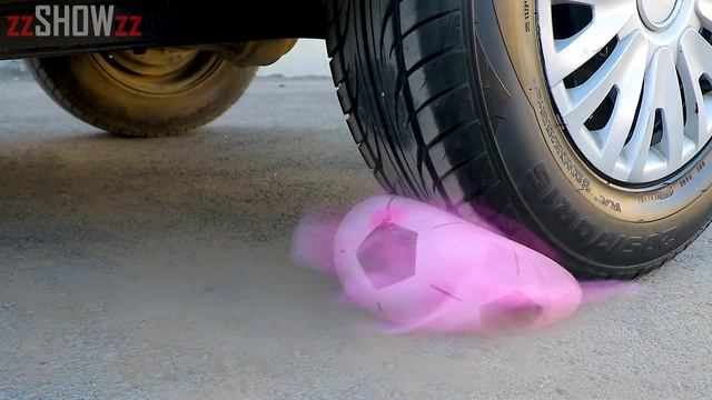 Coca Cola, Fanta, Mtn Dew con Globos VS Rueda de Coche _ Aplastando Cosas Crujientes con el Carro