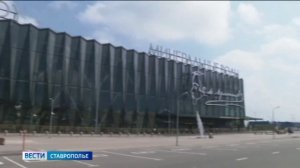 В аэропортах Ставрополя самолеты принимают и отправляют с задержкой