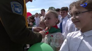 Под мирным небом, под легендарную «Катюшу». Яркое красивое патриотичное шествие в Козенках
