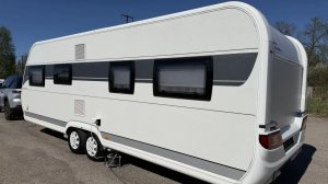 Шикарный двухосный-караван Hobby Prestige 650 KFU 2023 года на 6 спальных места из Германии