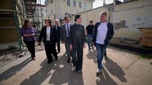 В Центральном районе Твери продолжается капитальный ремонт здания средней школы № 16
