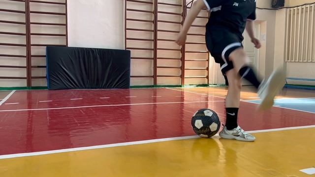 Футбол в школе