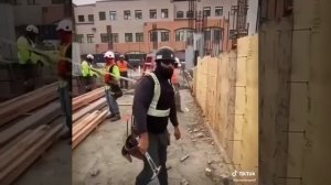 Многофункциональный молоток на самом деле не имеет практического применения