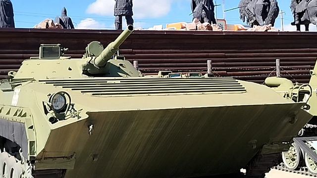 День 2-ой. Парк военной техники «Патриот»