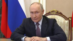 Террористический удар Киева стал темой совещания Владимира Путина с Совбезом РФ.