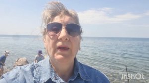 ЛАЗАРЕВСКОЕ. МАЙ.МОРЕ ХОЛОДНОЕ, НО ТАКОЕ МАНЯЩЕЕ.
