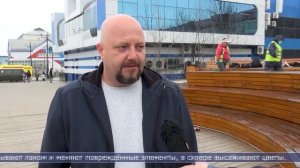 07.05.2026 В Южно-Сахалинске моют и красят лавочки и памятники
