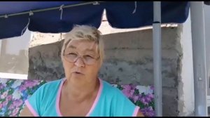 Вот и лето прошло // У нас наступила золотая осень //  Нет дождей //(архив)