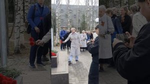 Памяти Военным Медицинским Работникам, возложение Цветов: