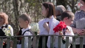 Возложение цветов к мемориалам в Курской области